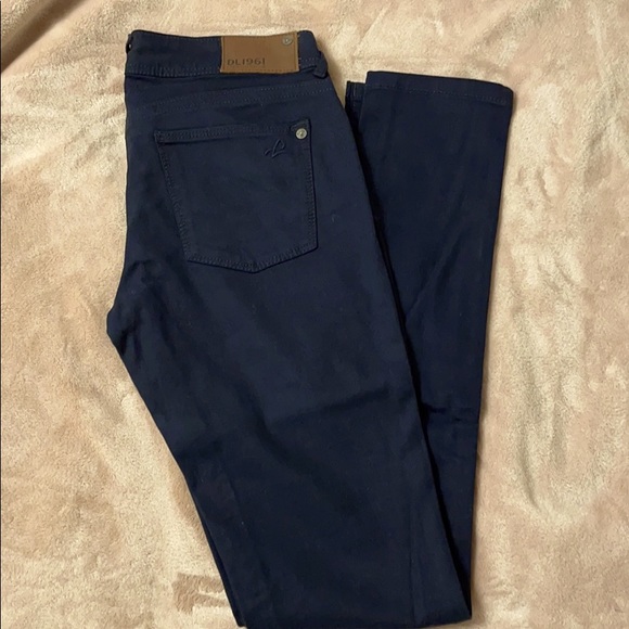 DL1961 Amanda Skinny Jeans - Picture 1 of 8